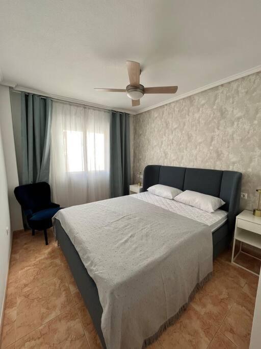 Cozy Apartment 5 Mins To Beach Торевьиа Экстерьер фото