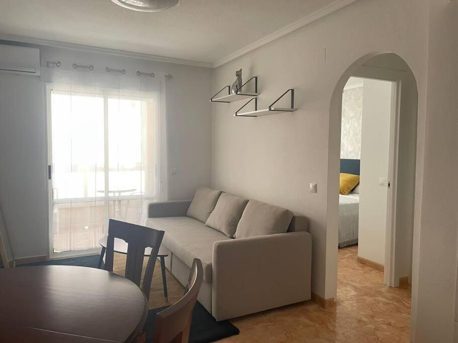 Cozy Apartment 5 Mins To Beach Торевьиа Экстерьер фото